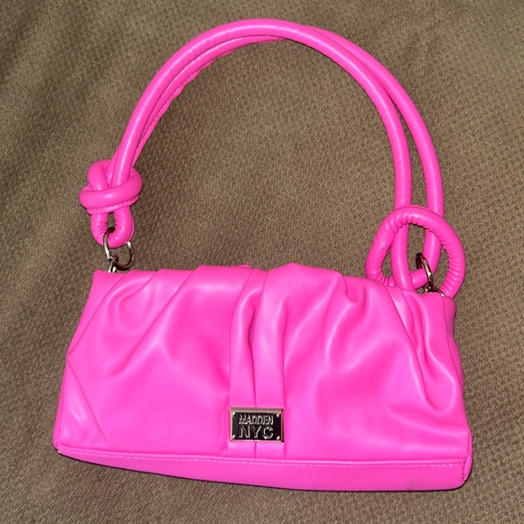 Madden NYC Shoulder Bag - Picture 1 of 3